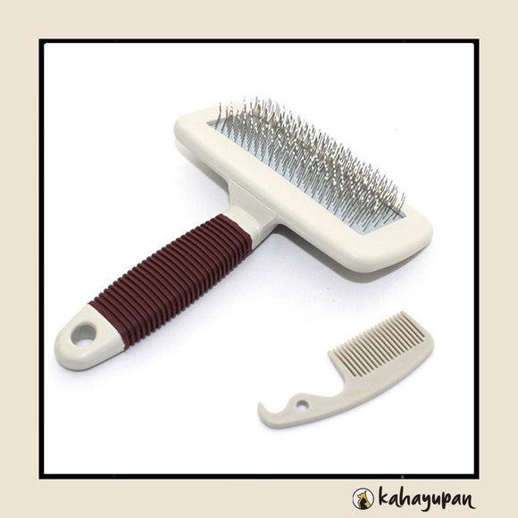 Slicker Brusher Rubber Handle With Comb Pick